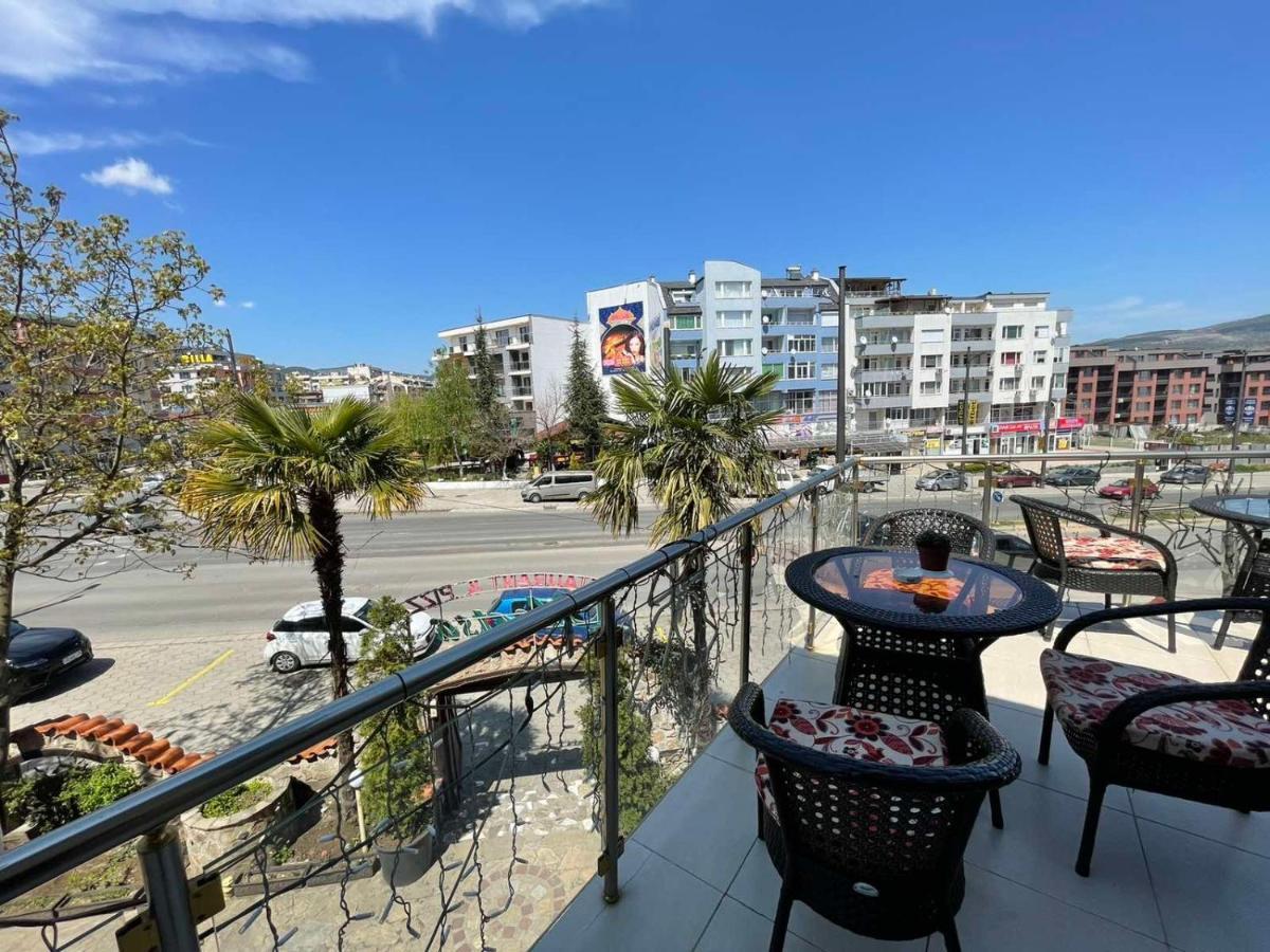 Meatsa Hotel Kurdzhali Ngoại thất bức ảnh