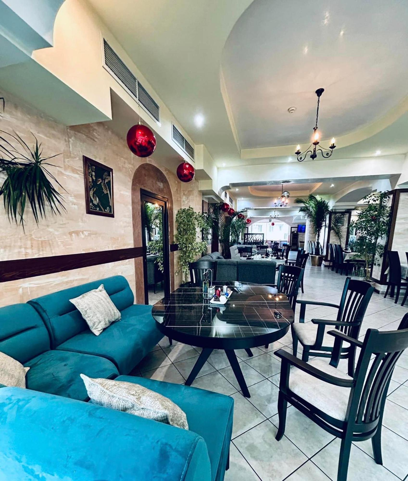 Meatsa Hotel Kurdzhali Ngoại thất bức ảnh