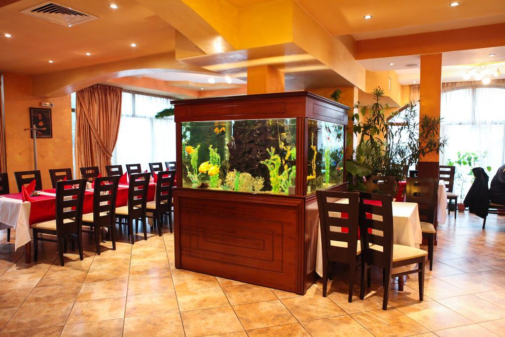 Meatsa Hotel Kurdzhali Ngoại thất bức ảnh