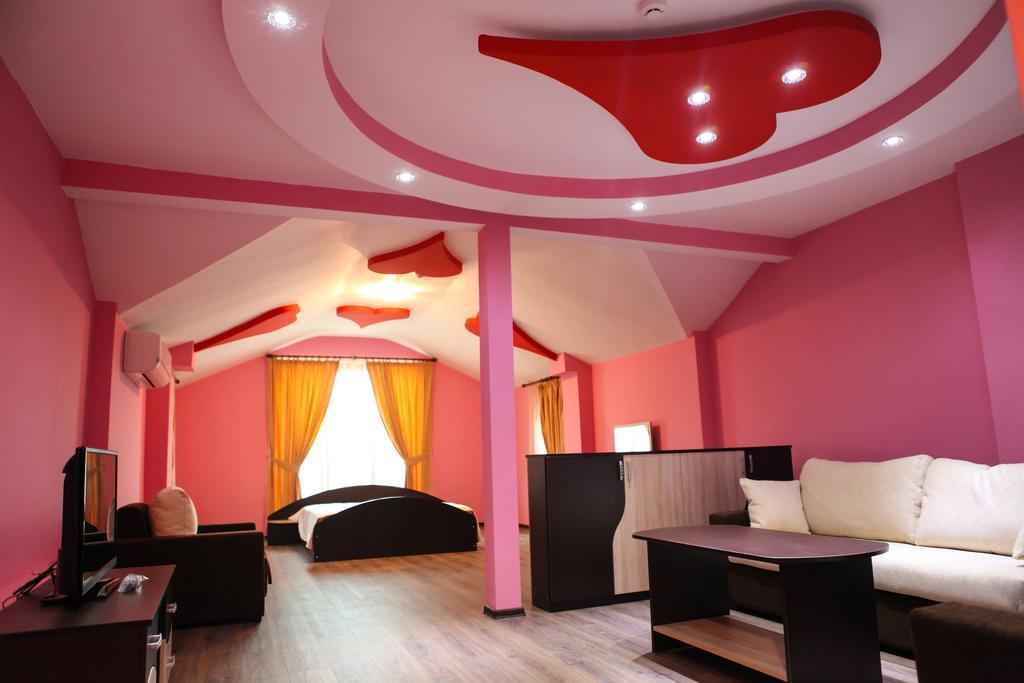 Meatsa Hotel Kurdzhali Ngoại thất bức ảnh